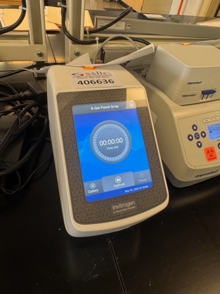 Image of Invitrogen E-Gel Power Snap Electrophoresis Device